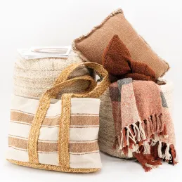 Coussin noeud en bouclette