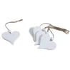 Coeurs à suspendre en bois blanchi (Lot de 5)