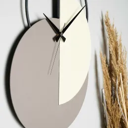 Horloge en métal Madeco