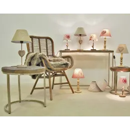 Lampe à poser en bois et coton rouge
