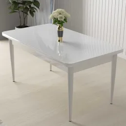 Table de repas en aggloméré Nil