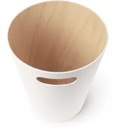 Corbeille en bois avec poignées de transport
