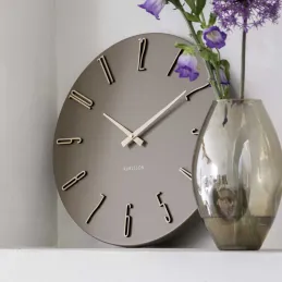 Horloge murale en métal Esmerado 40 cm