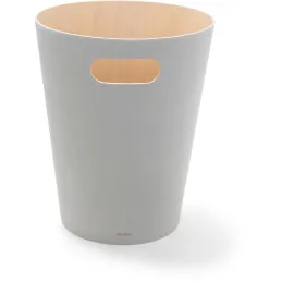 Corbeille en bois avec poignées de transport