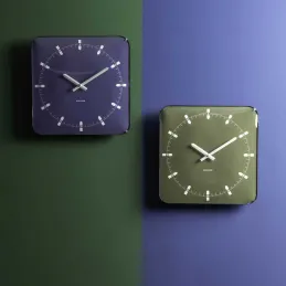 Horloge murale en métal Sucinto Dome Square