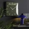 Horloge murale en métal Sucinto Dome Square