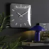 Horloge murale en métal Sucinto Dome Square