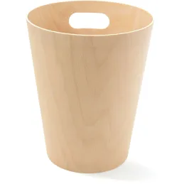 Corbeille en bois avec poignées de transport