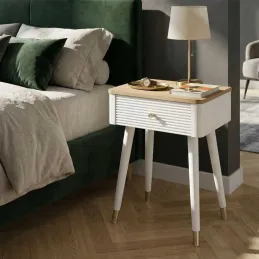 Table de chevet en bois de frêne Matera 45 x 32 x 62 cm