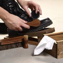 Kit d'entretien chaussures