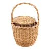 Panier à couvercle pivotant en osier clair