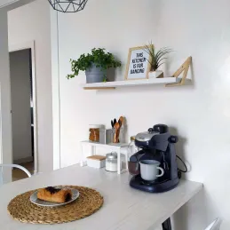 Etagère tablette murale en pin brut