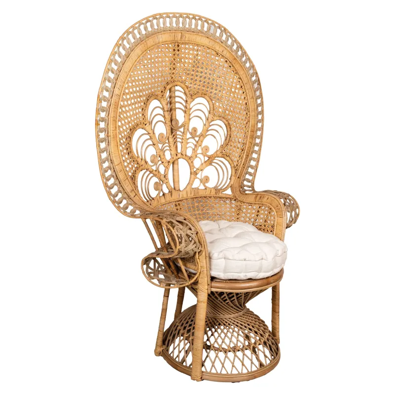 Fauteuil Emmanuelle en rotin teinté marron