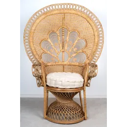 Fauteuil Emmanuelle en rotin teinté marron