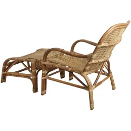 Fauteuil et repose pieds en rotin brut avec écorce