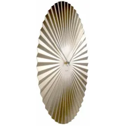 Horloge design en métal Sensu