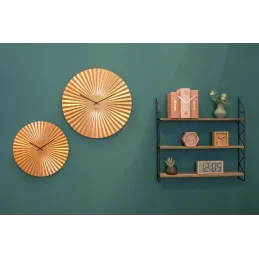 Horloge design en métal Sensu