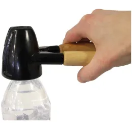 Casse noix et ouvre bouteille 2 en 1
