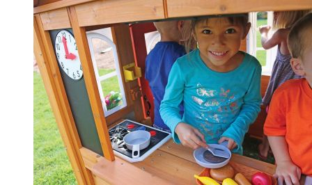 cabane-de-jardin-pour-enfant-plastique