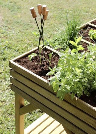 carre-potager-sureleve-bois