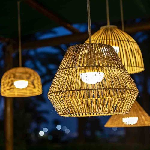 decoration-lumineuse-exterieur-suspendue