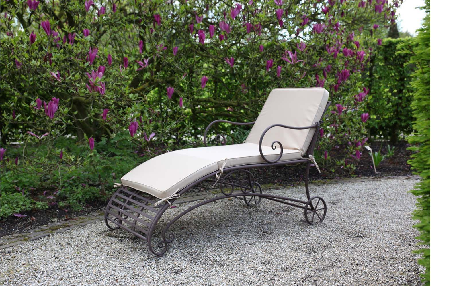 chaise-longue-jardin-fer-forge