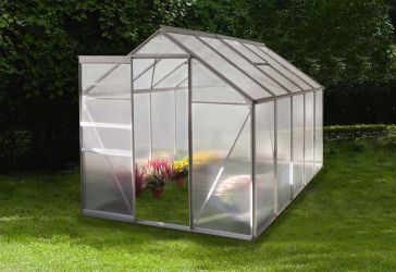 amenagement-jardin-serre-polycarbonate