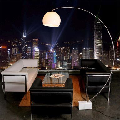 salon-noir-et-blanc-design-lampadaire