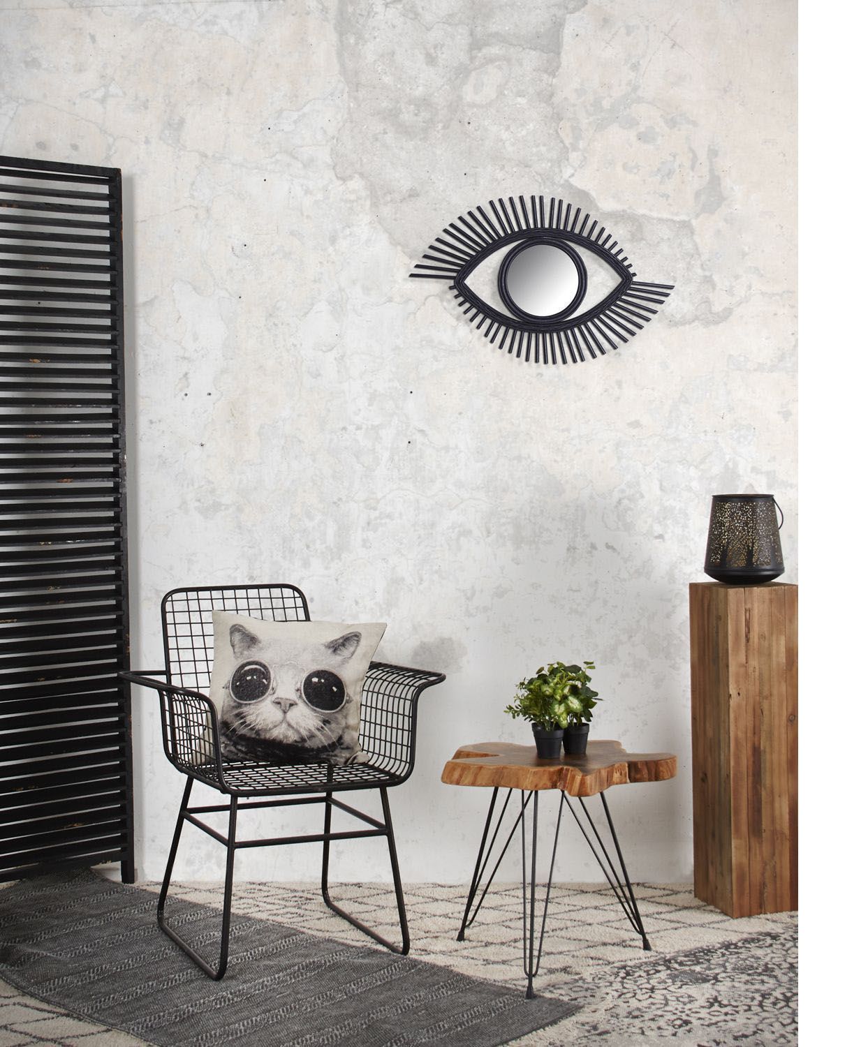 decoration-murale-rotin-miroir-oeil-noir