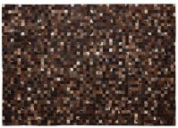 salon-industriel-tapis-epais-marron