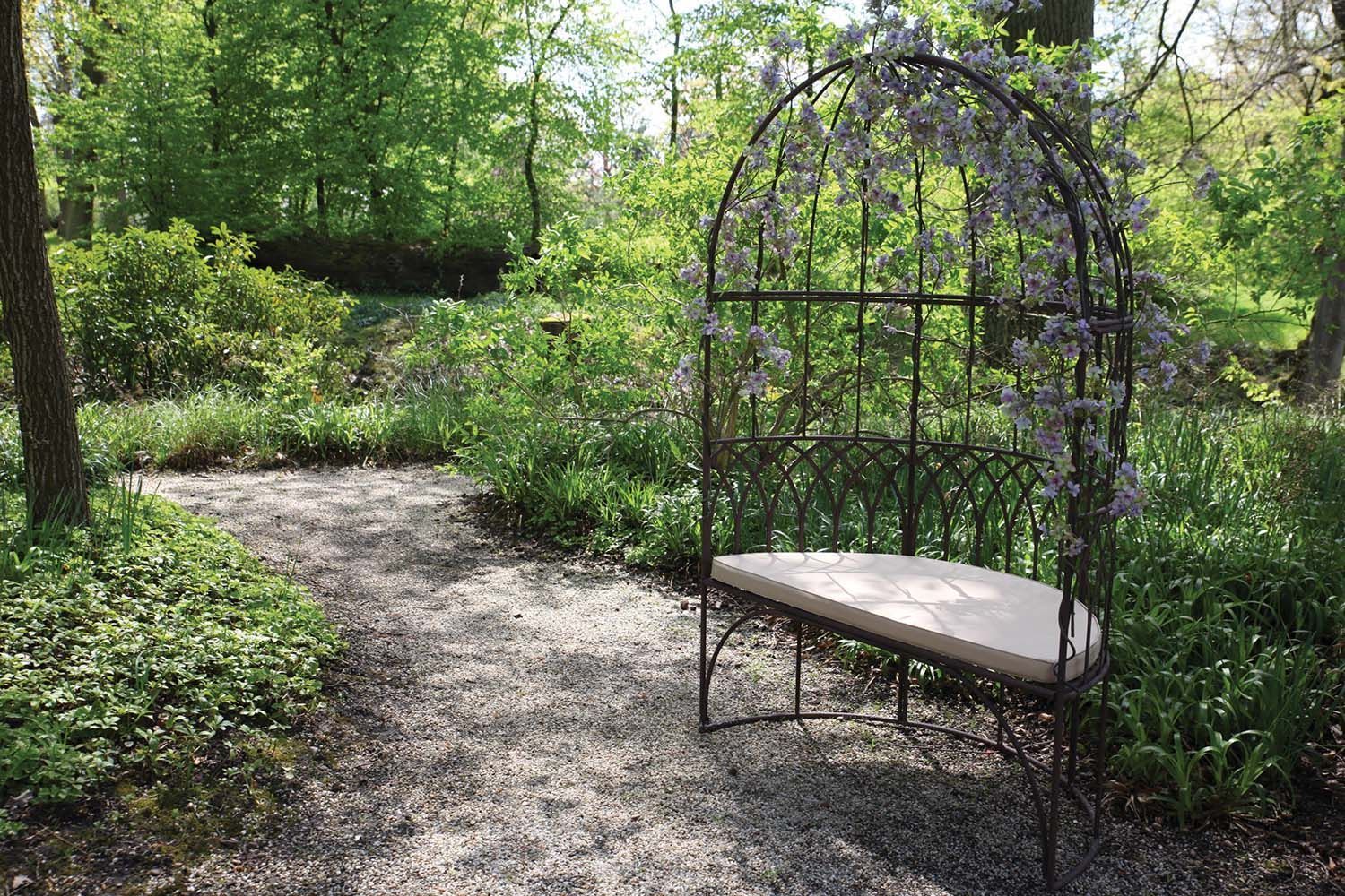 Banc de jardin en métal belvédère