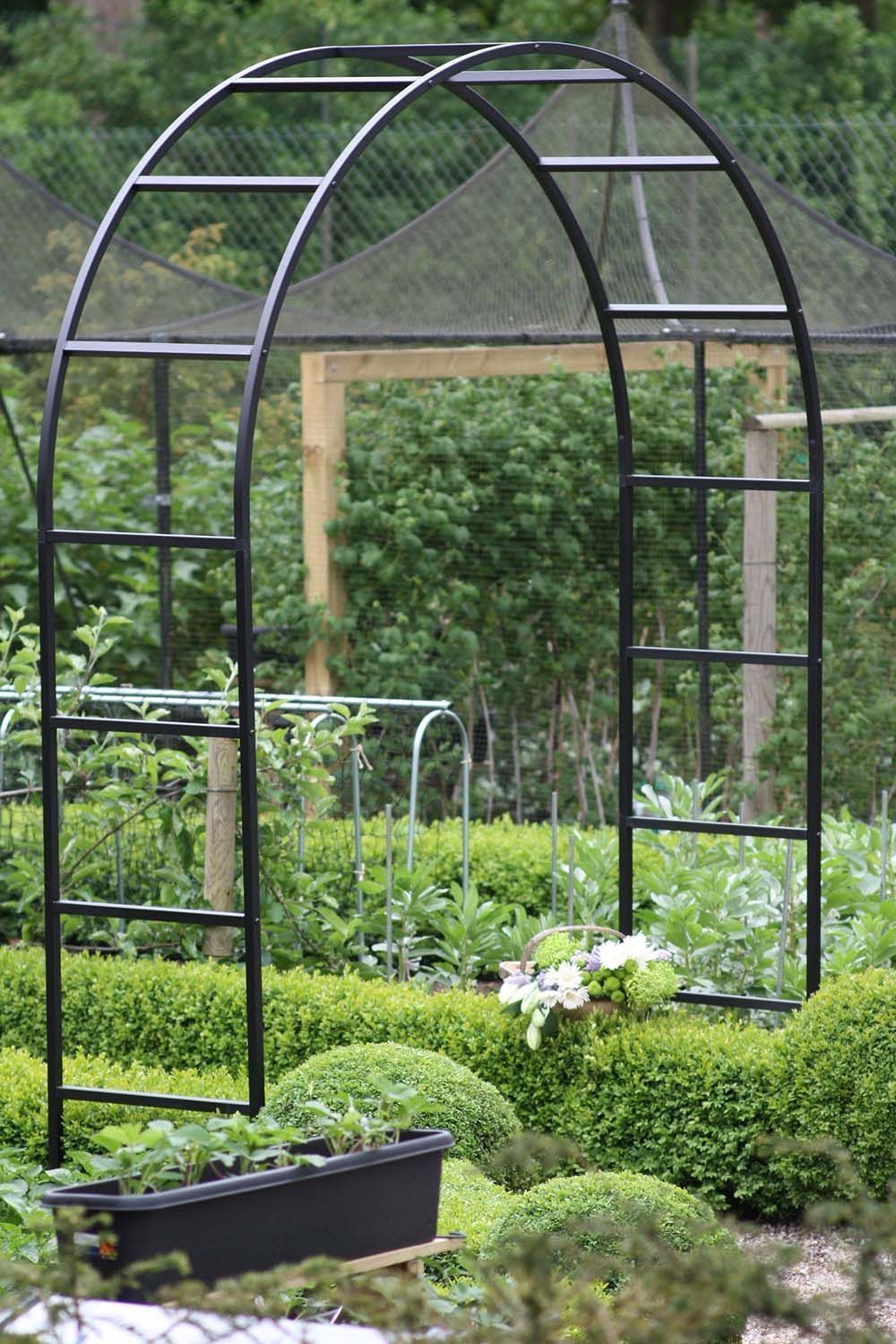 Grande arche de jardin en acier galvanisé roman