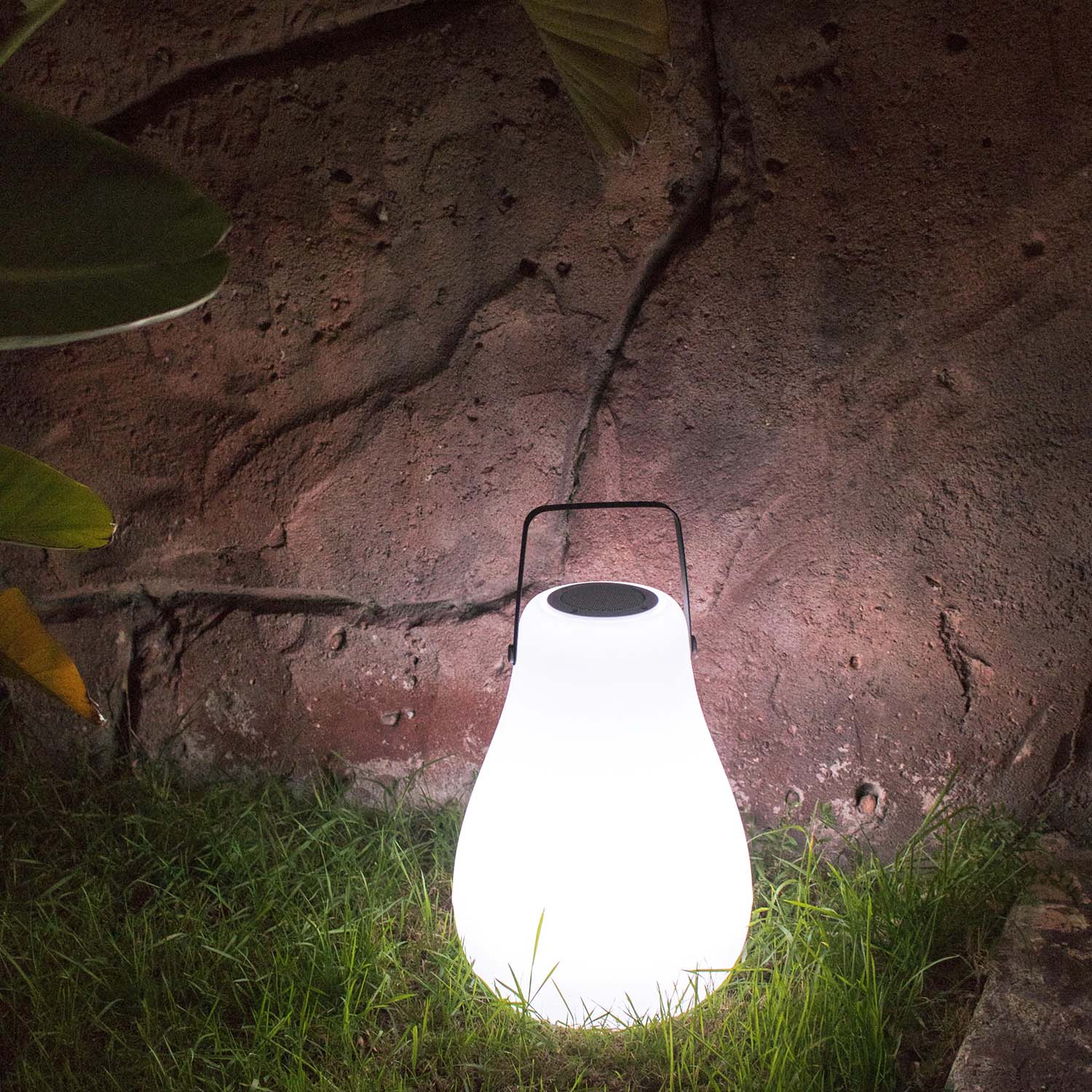Lampe nomade solaire kurby