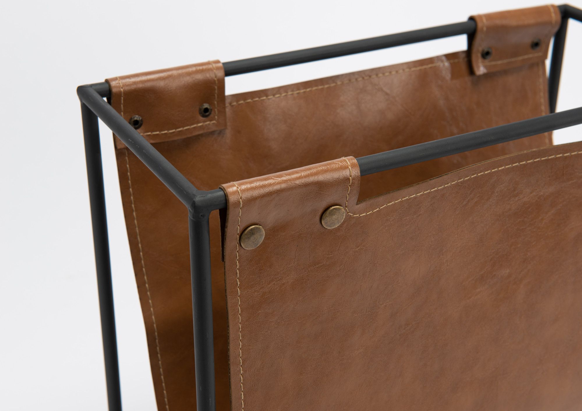 Porte revues en simili cuir newport