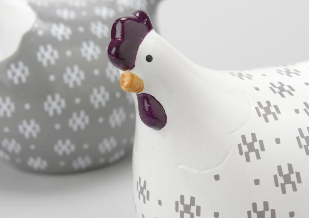 Poule décorative atlas en terracotta (gris)