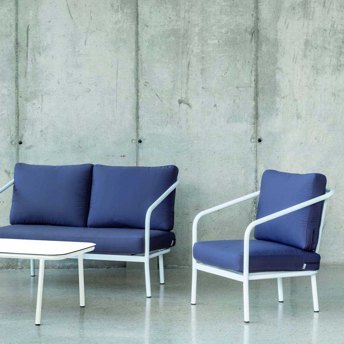 Salon de jardin bas 4 places en aluminium blanc MARTINO main image 1