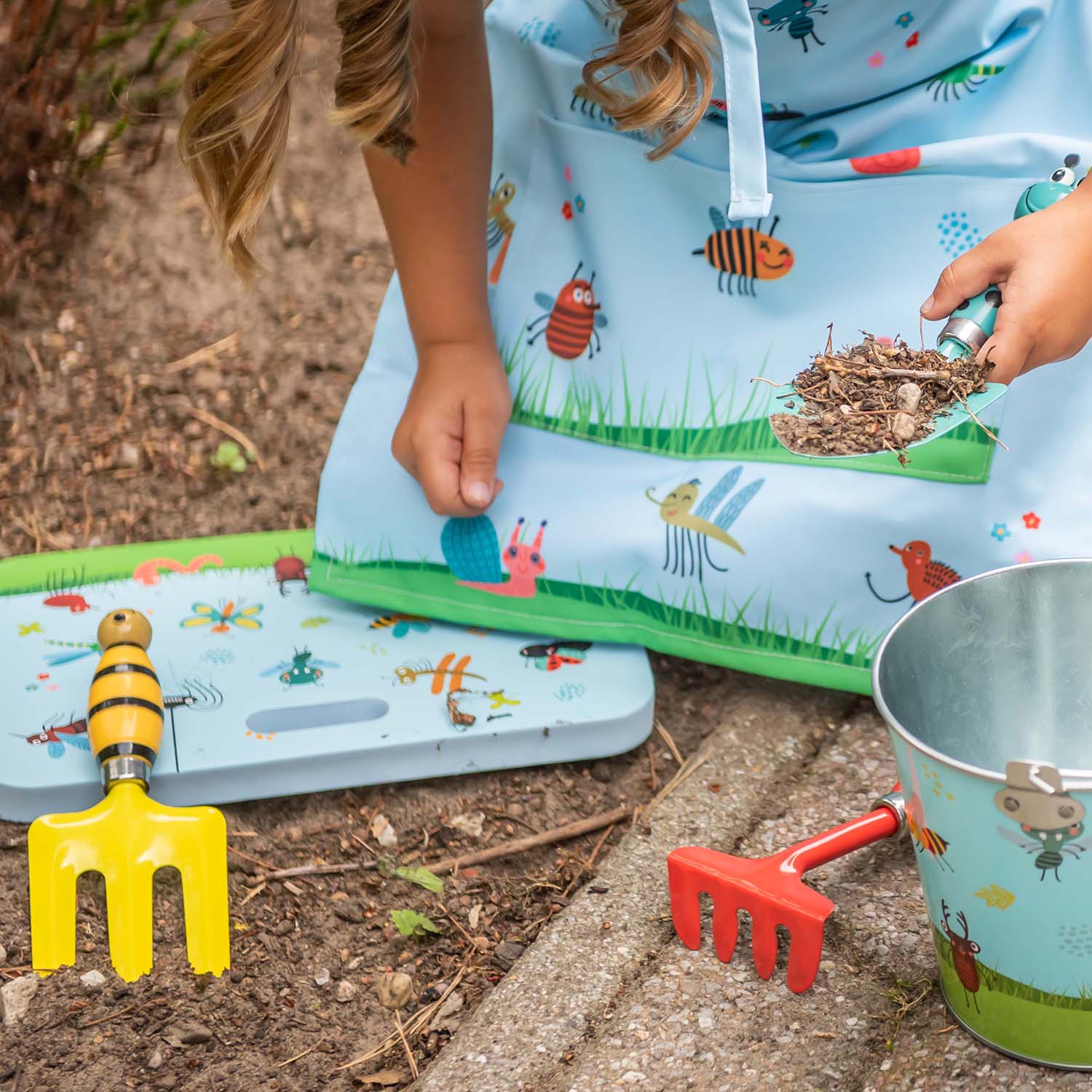 Set d'Outils de Jardinage - Outils de Jardinage - Métal - Pour Enfants - 3 Ans et Plus - Amusement Extérieur - Jeux - Jouets Set d'Outils de Jardinage - Outils de Jardinage - Métal - Pour Enfants - 3 Ans et Plus - Amusement Extérieur - Jeux - Jouets