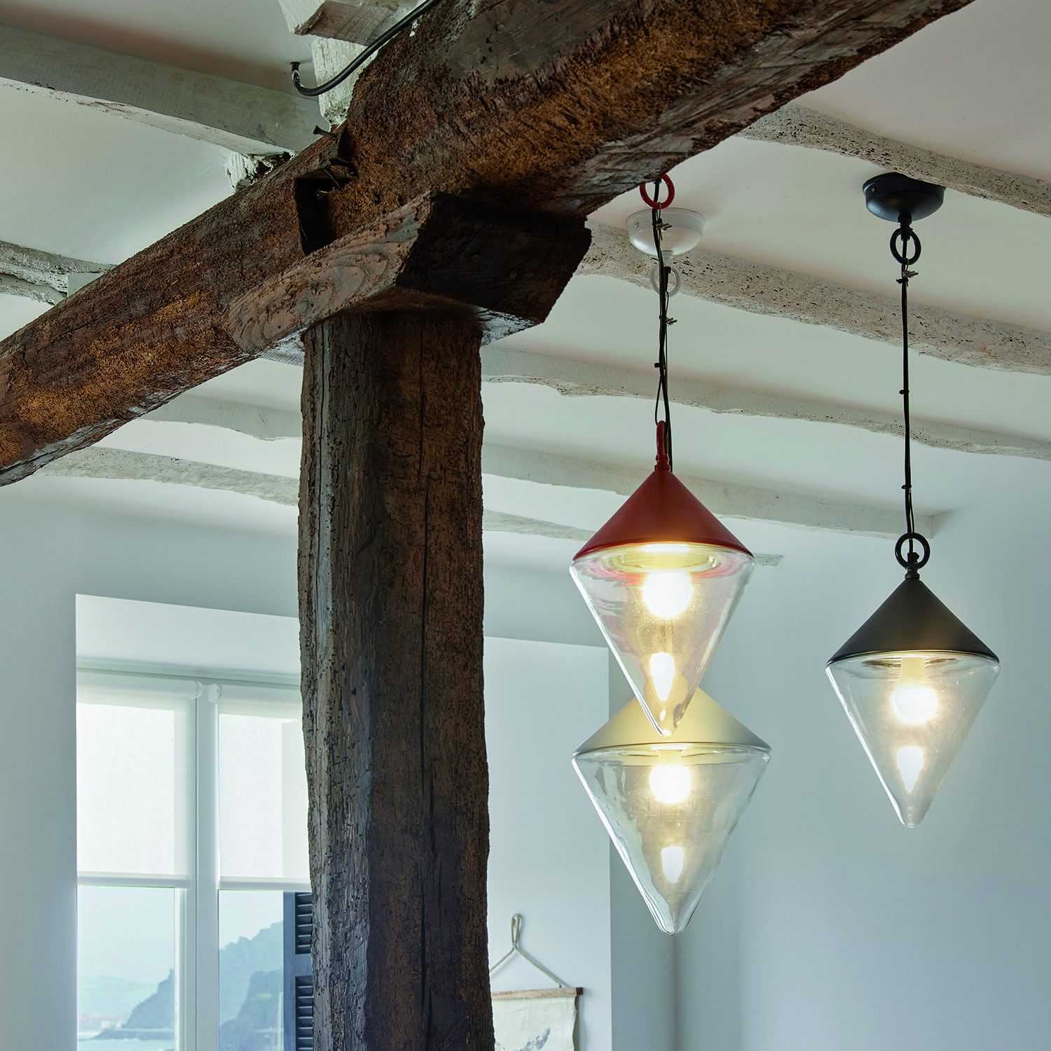 Lot De Luminaires Vintage Années 60 - Appliques Et Suspensions En Métal, Design Rétro