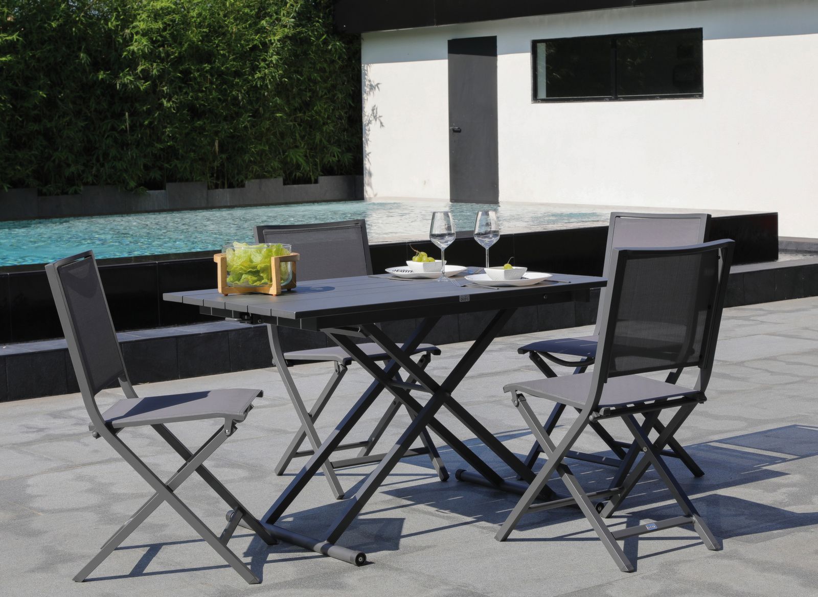 Table basse relevable en table à manger jardin pump