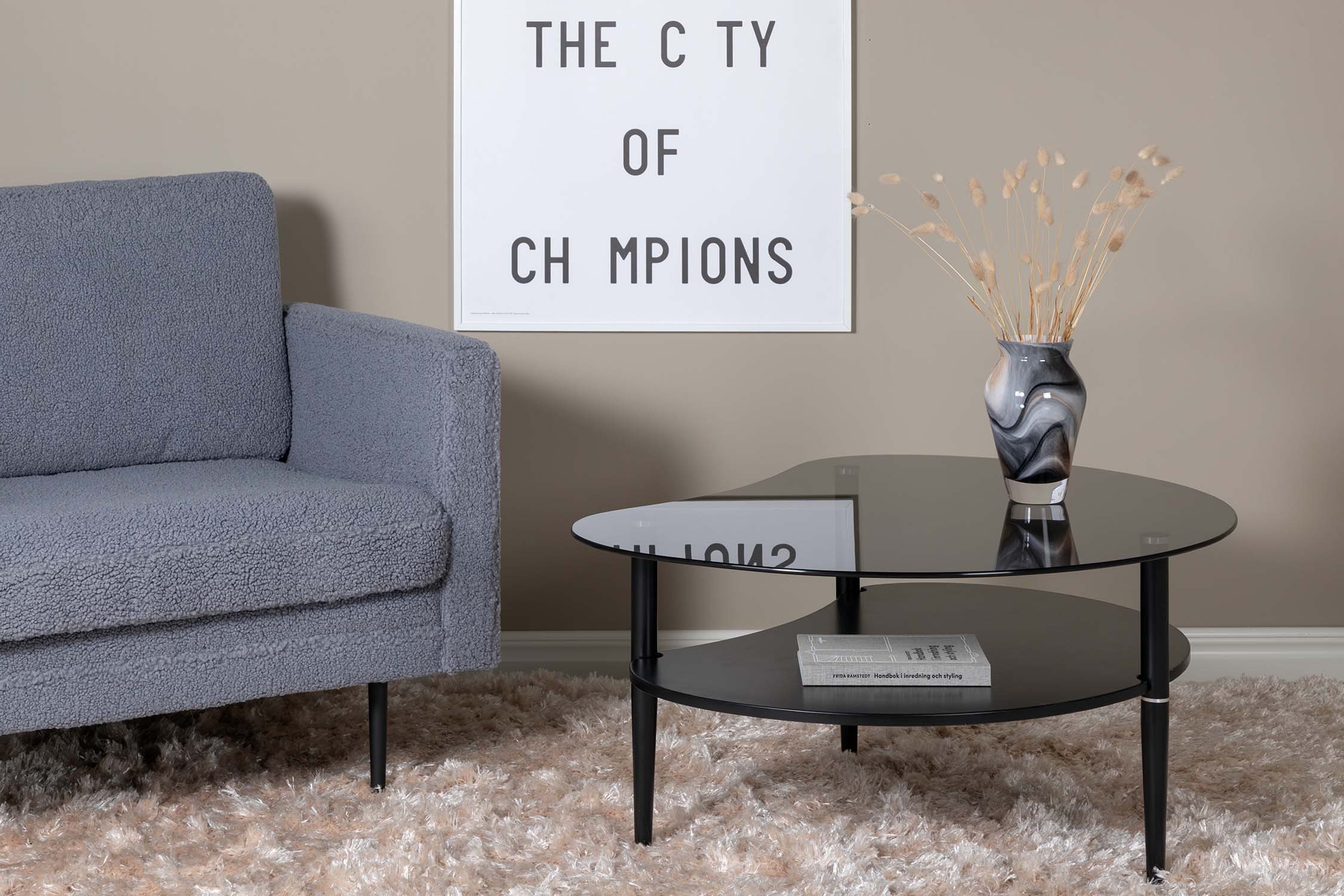 Table basse en verre et acier egg