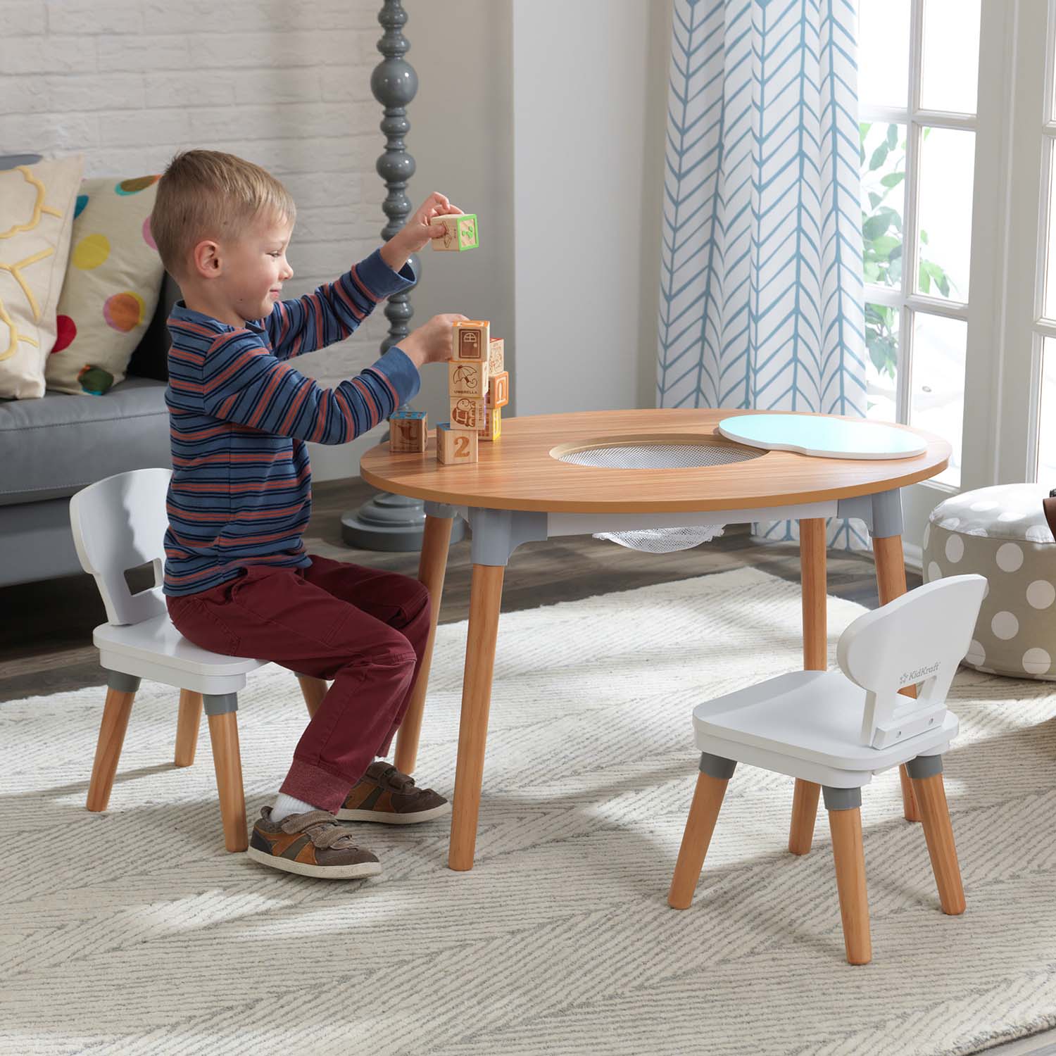 Table et 2 chaises enfant en bois mid century