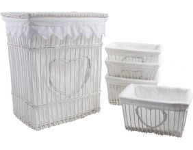 Panier à linge et 4 corbeilles coeur en osier et coton blanc (Lot de 5)