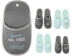 Porte chaussons invités avec 4 paires de chaussons Family