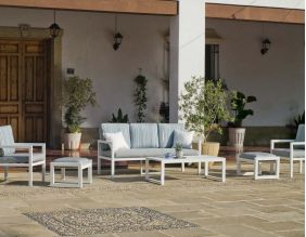Salon de jardin détente design blanc Mandalay (Canapé 3p + 2 fauteuils + 2 poufs)