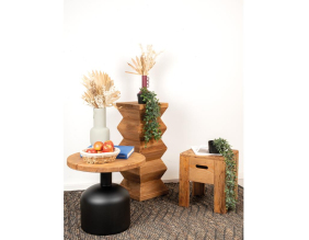 Table d'appoint en pin et pied en métal 