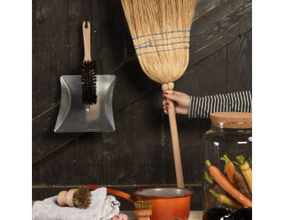 Balai en paille 29 x 5.3 x 136.5 cm