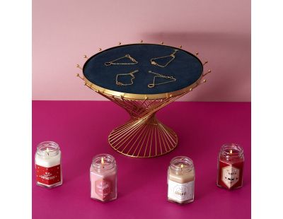 Bougie parfumée en bocal avec bijou surprise (Rêve poudré)