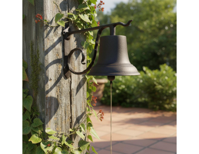 Grande cloche de jardin en fonte