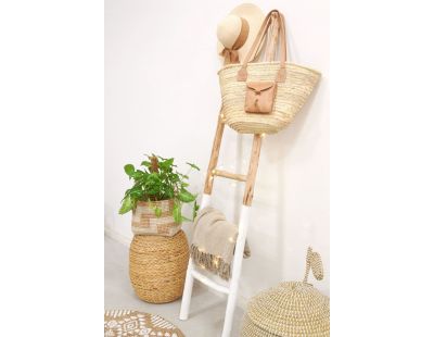 Echelle en bois naturel et blanc