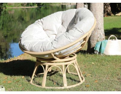 Fauteuil pivotant en résine Love